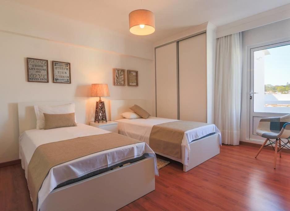 Guestready - Marina View Top Floor With Terrace Ponta Delgada Exterior foto